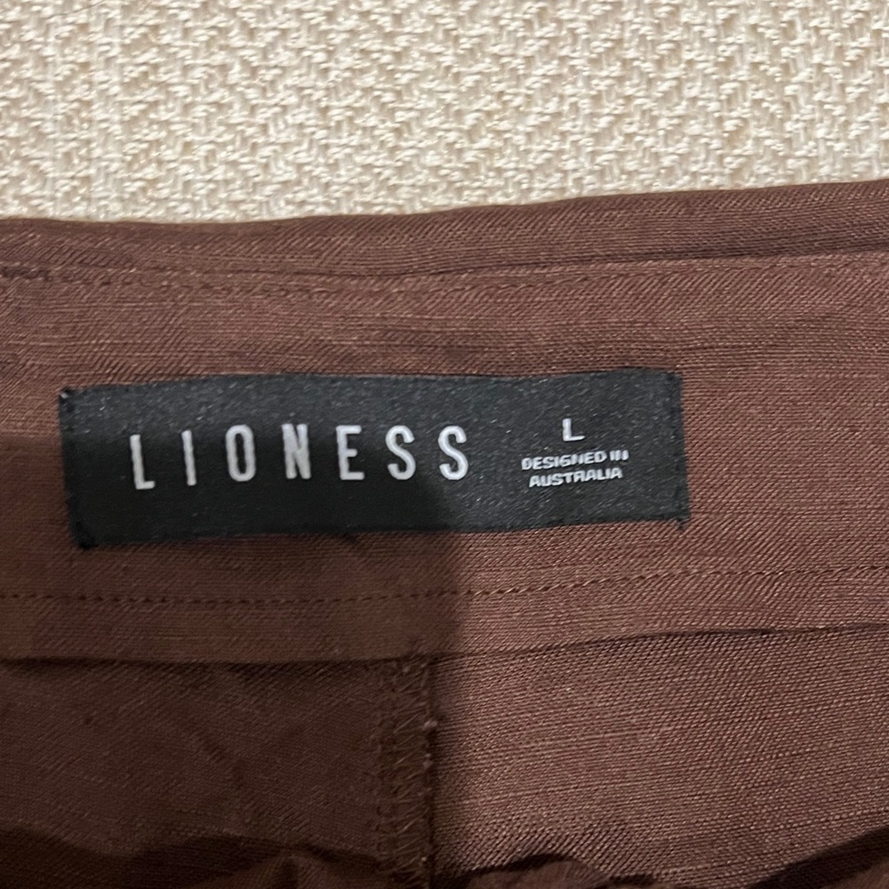Lioness Woman’s Brown Country Side skort size Large - Picture 2 of 11